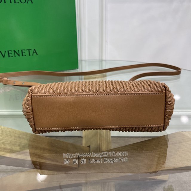 Bottega veneta高端女包 8546B BV寶緹嘉2021包包最新triangle倒三角手提單肩斜挎包三角包  gxz1280